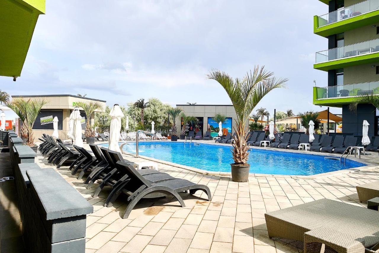 Crazy Sea View 1Br Apartment Spa Pools Resort Mamaia Dış mekan fotoğraf